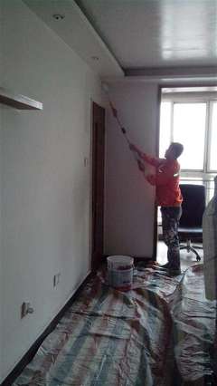 老房子墻面維修翻新合理工藝解析——上海輝子室內外裝飾施工團隊的專業分享